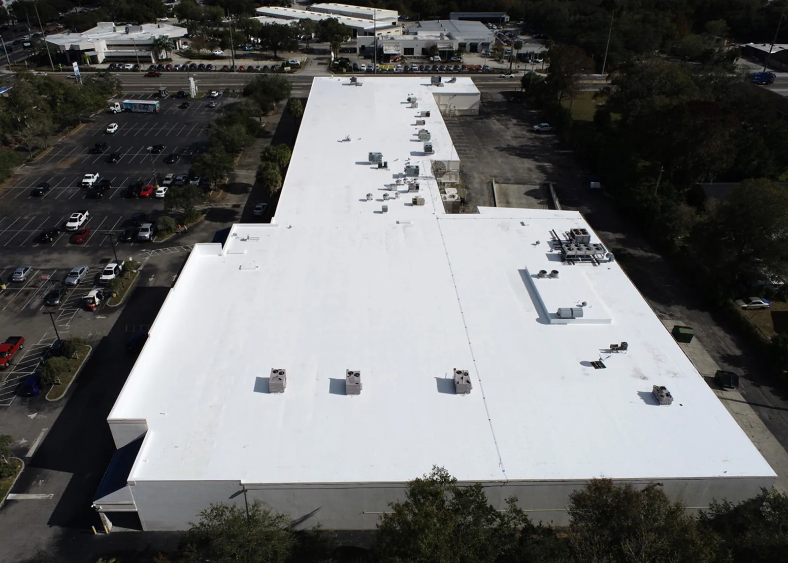 White reflective membrane roof in Salinas, CA White reflective membrane roof in Salinas, CA